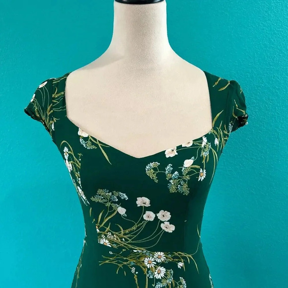 Reformation Rosi Dress Color Buena Green Sweetheart Neck Cut Out Back Size 4 - Picture 3 of 7